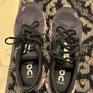 Purple trail run QC sneakers